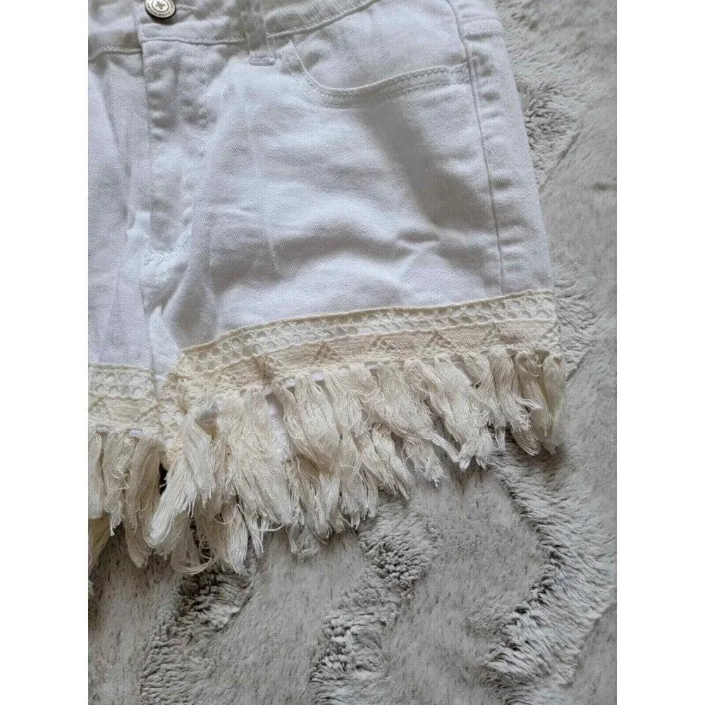 ✨CL Altar'd State Optic White Crochet Tassel Festival‎ Style Cotton Shorts 26/3
